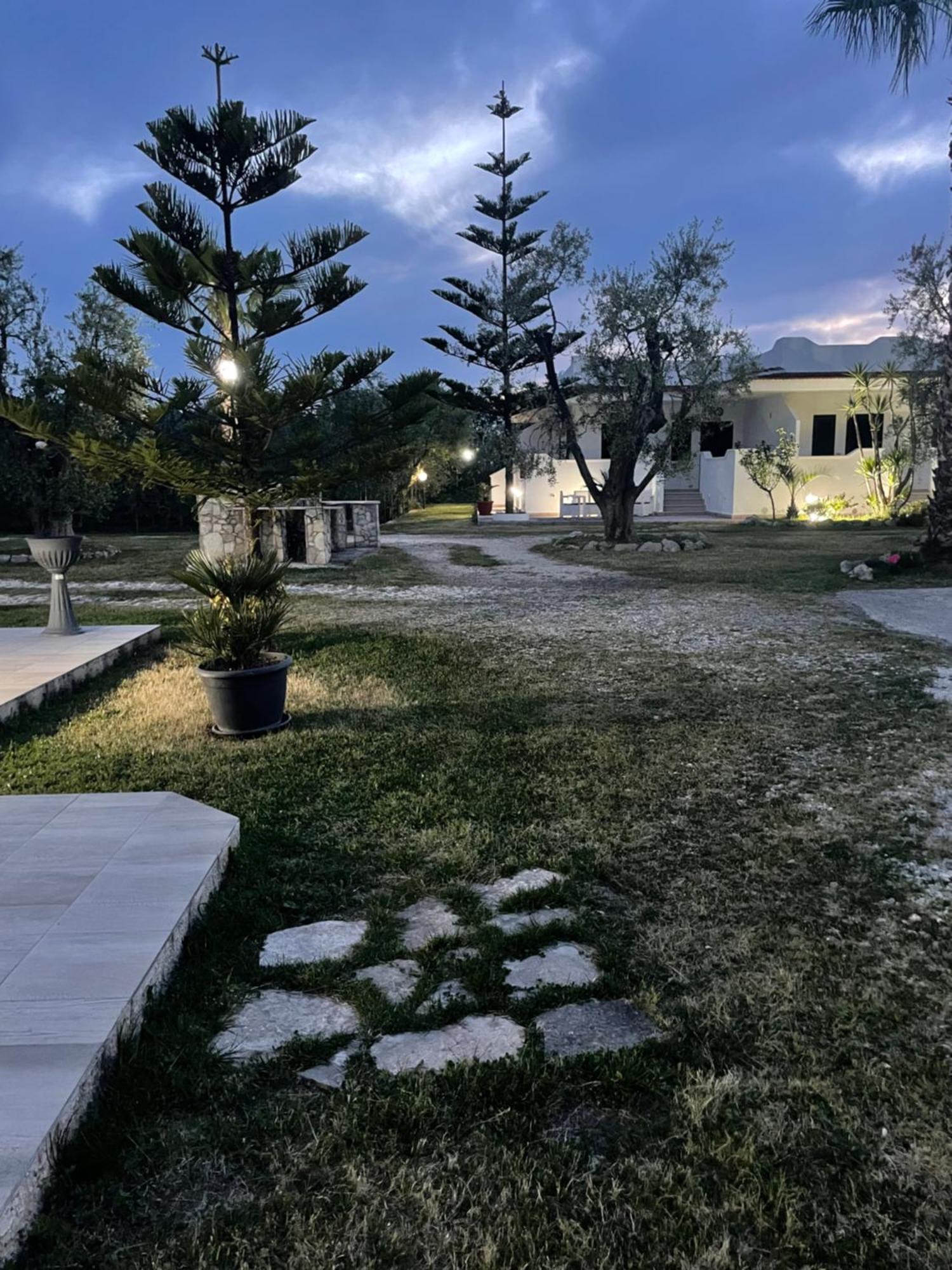 Villa Angela Case Vacanza Vieste Exterior foto
