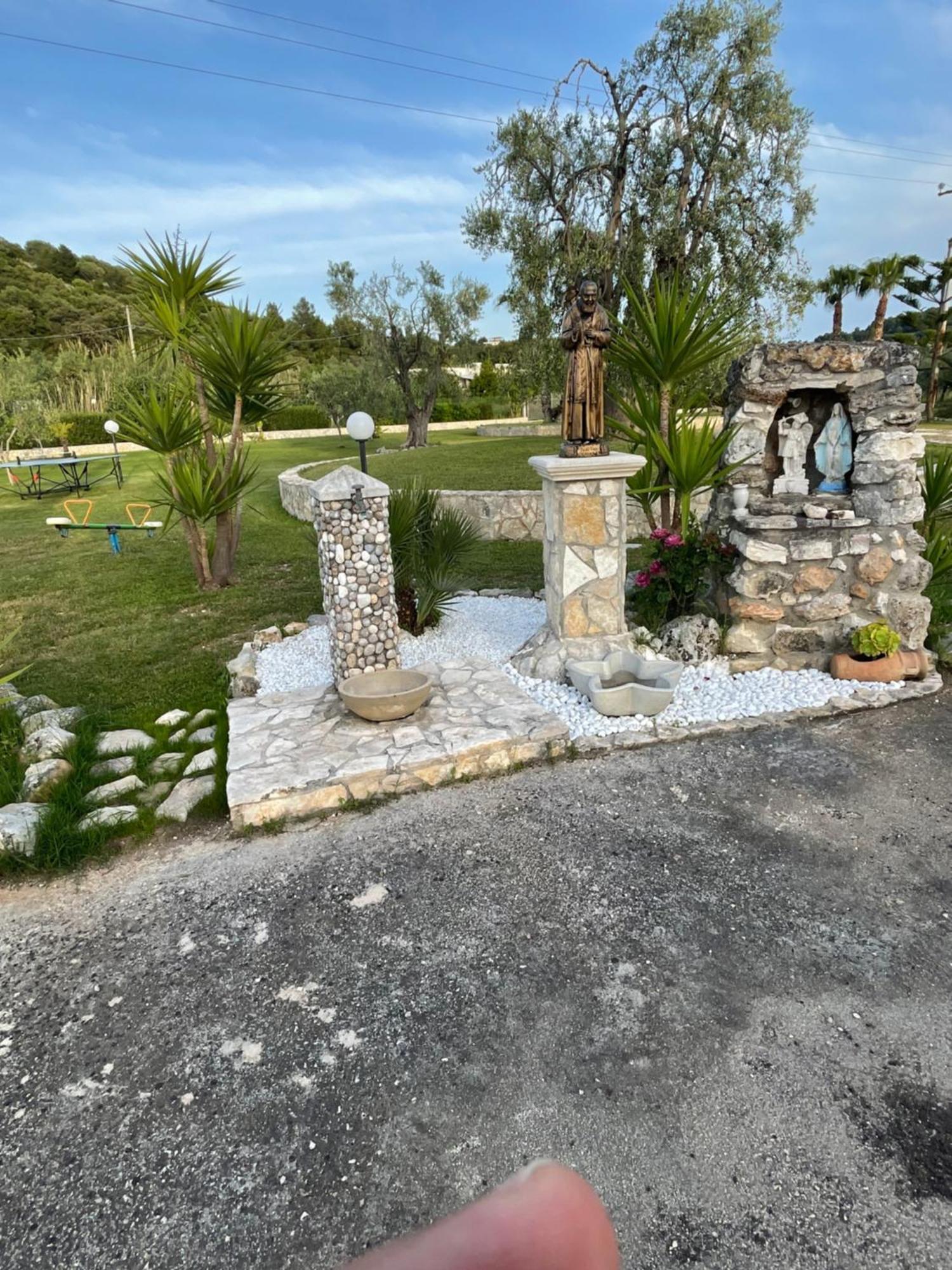 Villa Angela Case Vacanza Vieste Exterior foto